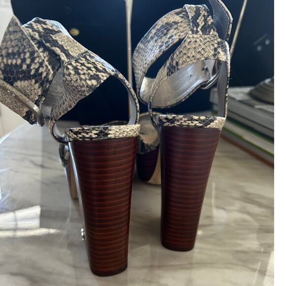 Sam Edelman Rain White Snakeskin Print Stacked Brown "Wood" Platform Heel - Picture 6 of 9